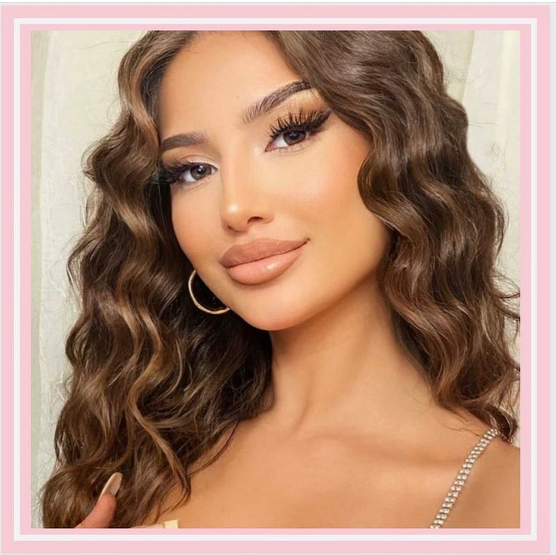 FLIRTY LASHES