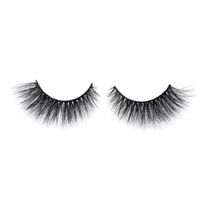 FLIRTY LASHES